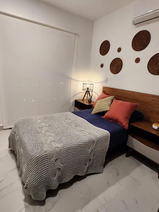 Casa Tres Recamaras: Jungle Views, Shared Pool & Prime Location Villa Tulum